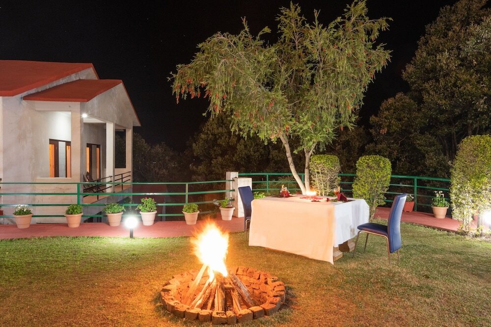 Раникхет: Binsar Eco Resort, Binsar - Uttarakhand