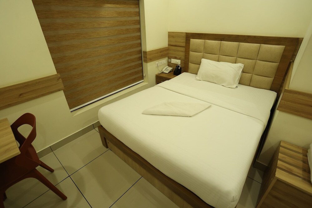 Payyanur: Balaji Regency Kanhangad