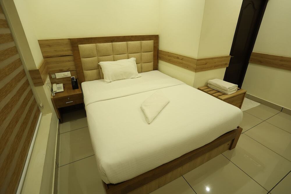 Payyanur: Balaji Regency Kanhangad