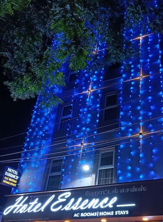 Веллор: Hotel Essence