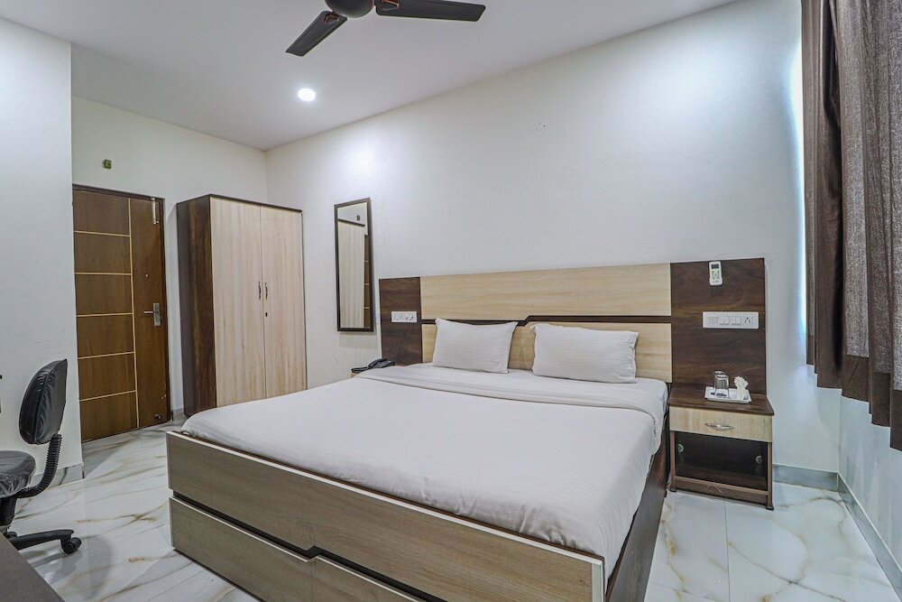 Мохали: Fabhotel Casa