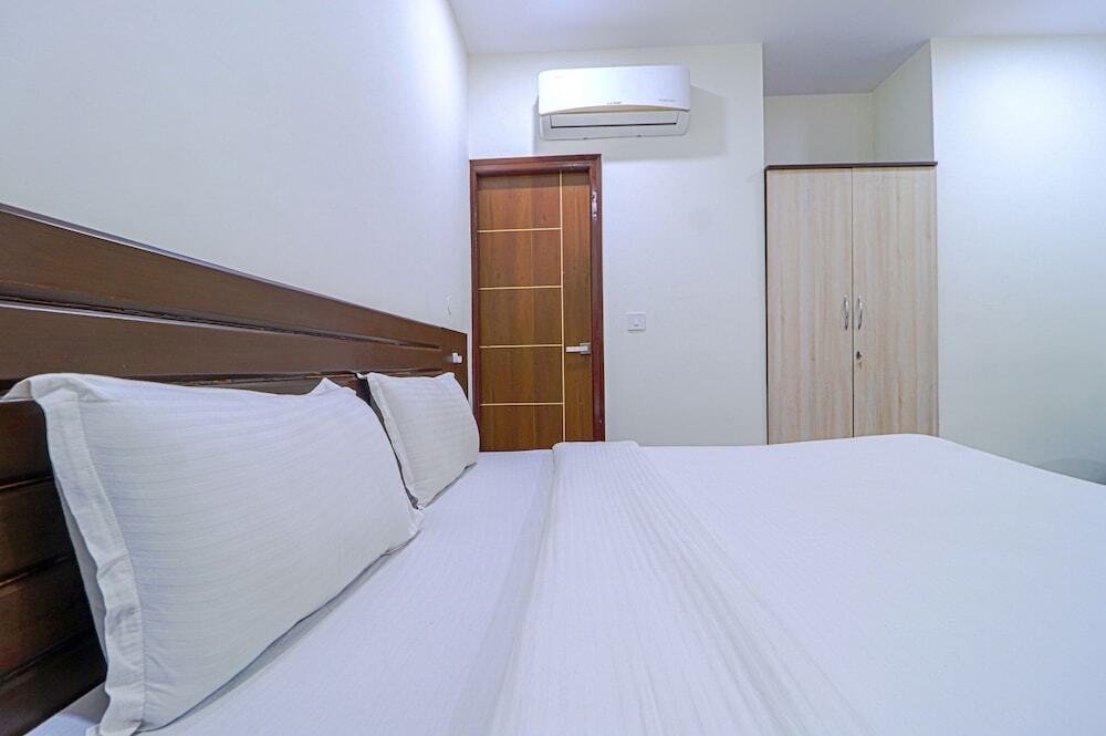 Мохали: Fabhotel Casa