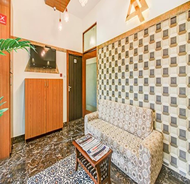 Мумбаи: Fabhotel Axis International