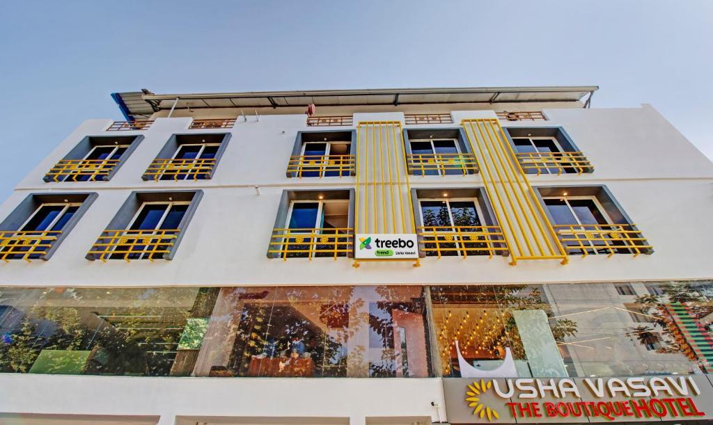 Тирупати: Treebo Usha Vasivi Alipiri Road, 2 Km From Tirupati Central Bus Station
