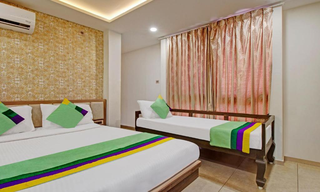 Тирупати: Treebo Usha Vasivi Alipiri Road, 2 Km From Tirupati Central Bus Station