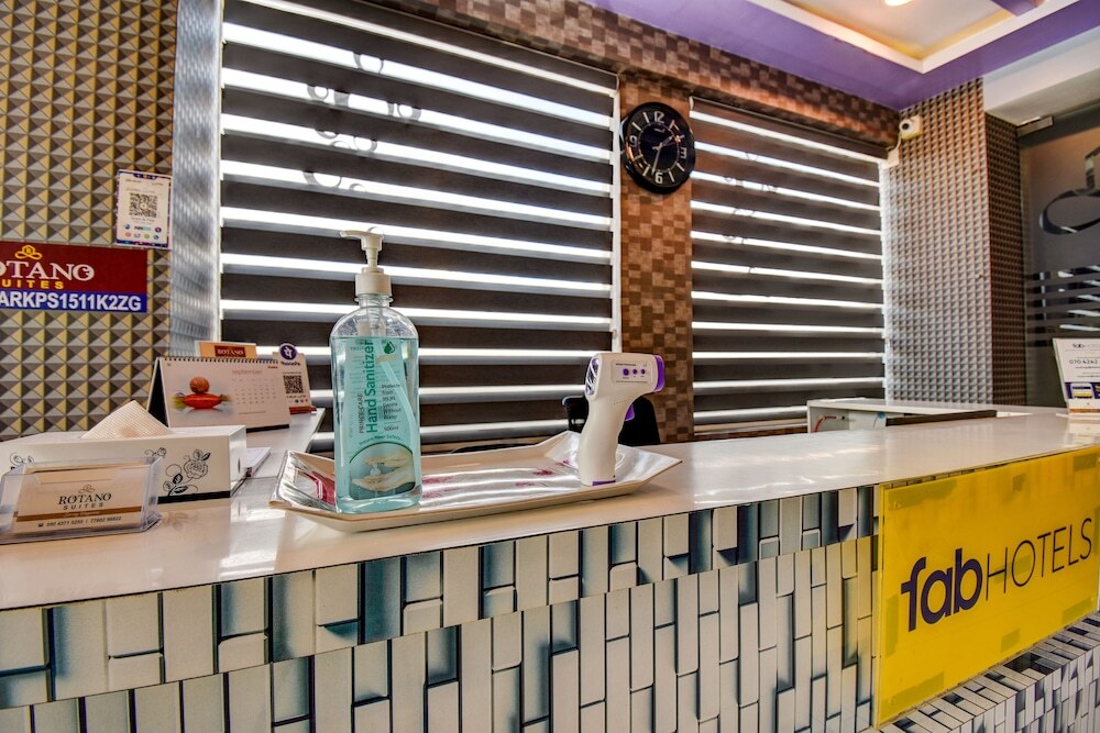 Бангалор: Fabhotel Rotano Suites