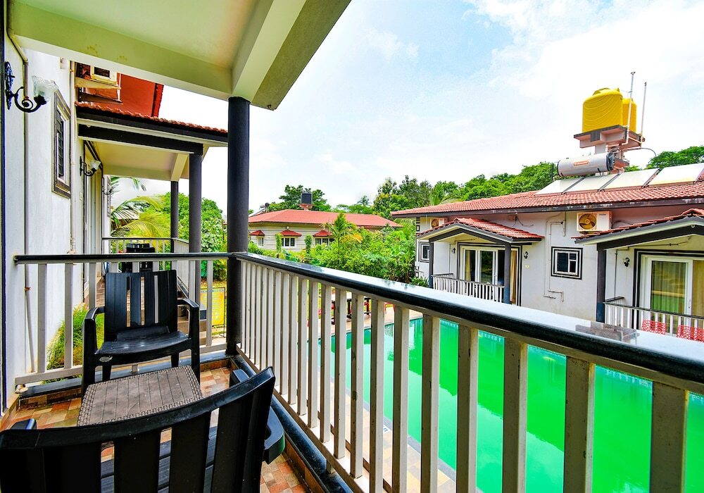 Вагатор: FabEscape Vagator Retreat Resort With Swimming Pool