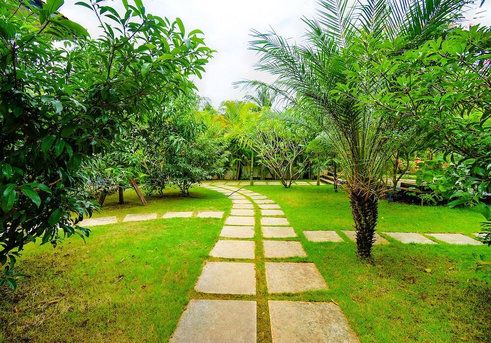 Вагатор: FabEscape Vagator Retreat Resort With Swimming Pool