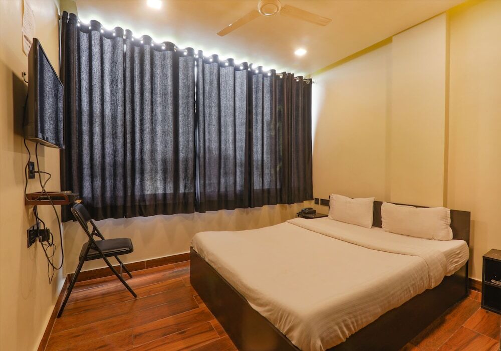 Варанаси: Fabhotel Lemon Grass