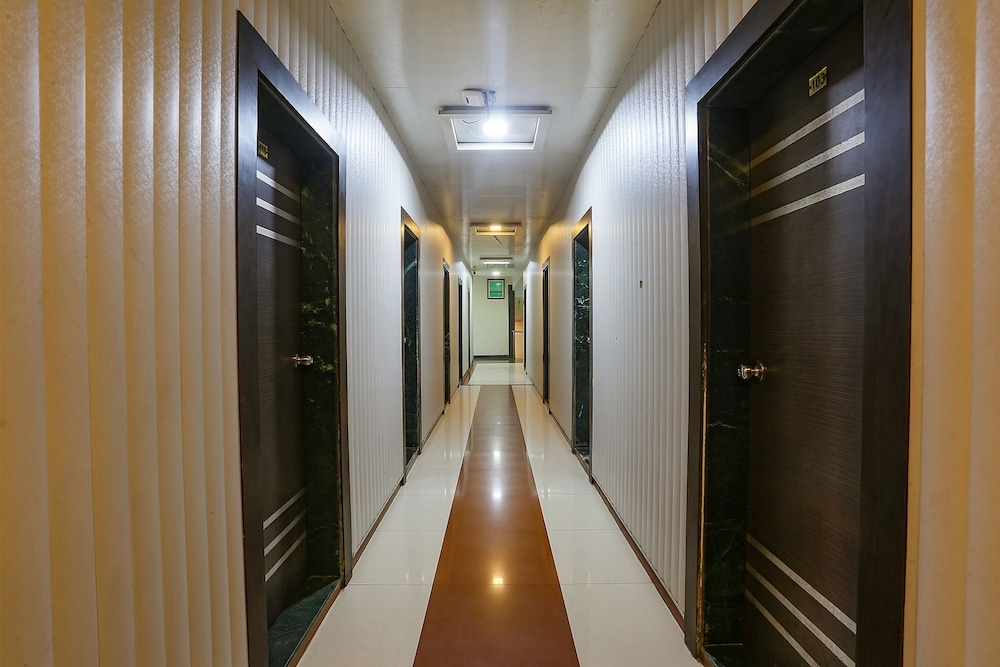 Тхане: Fabhotel Shivani Residency