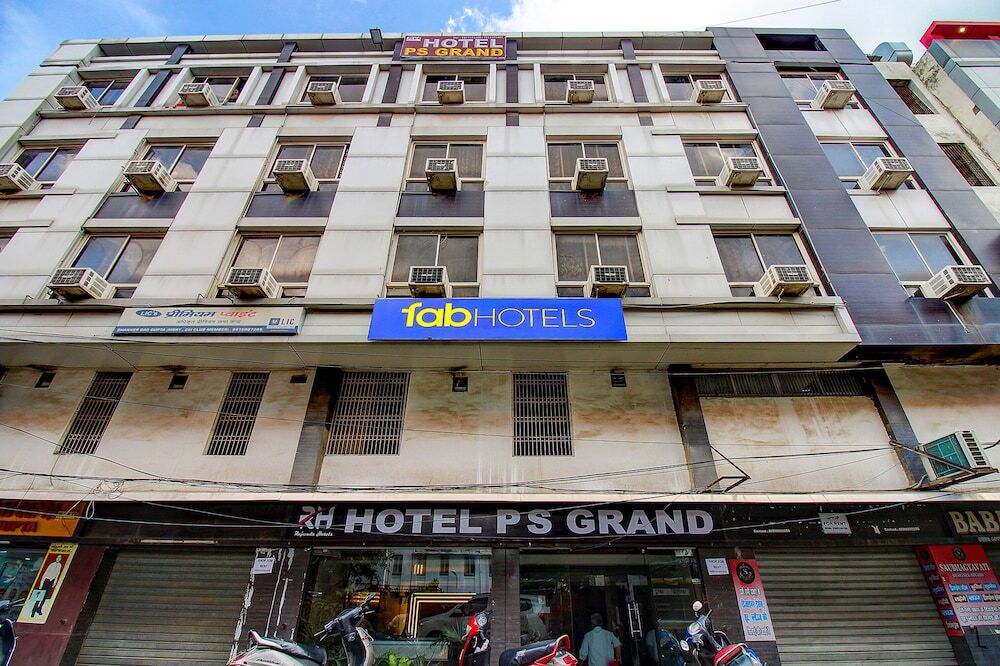 Лакхнау: Fabhotel Ps Grand