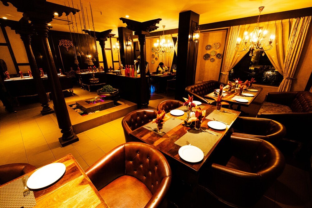 Латур: Hotel Brij Residency