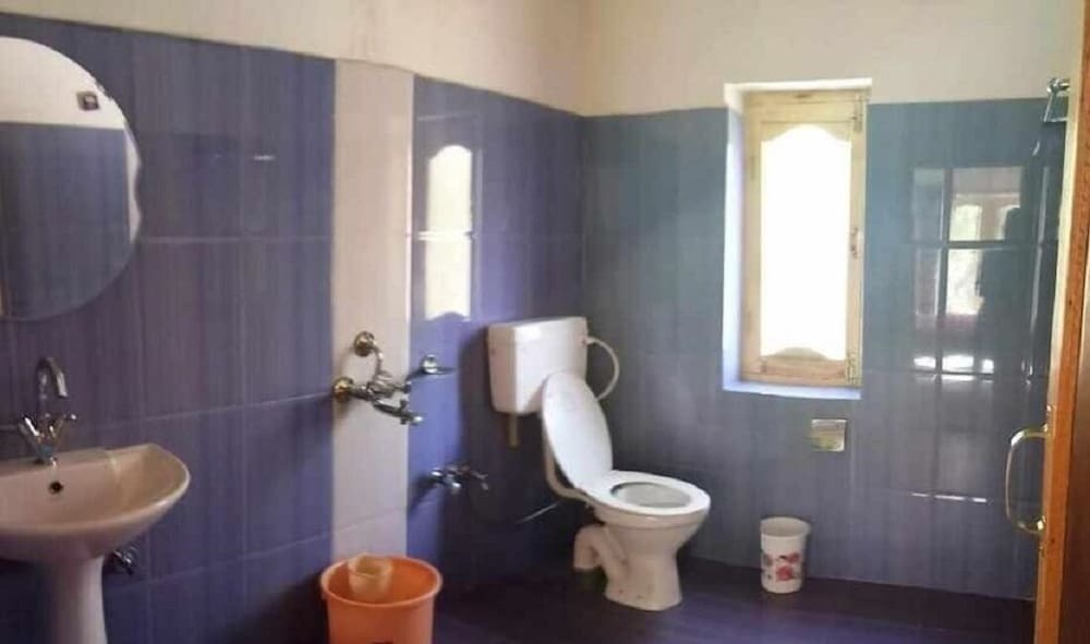Хундер: Wachan Guest House Hunder