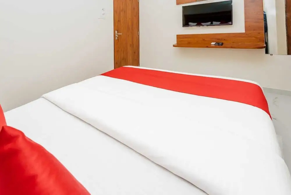 Мумбаи: Hotel Purple Orchid