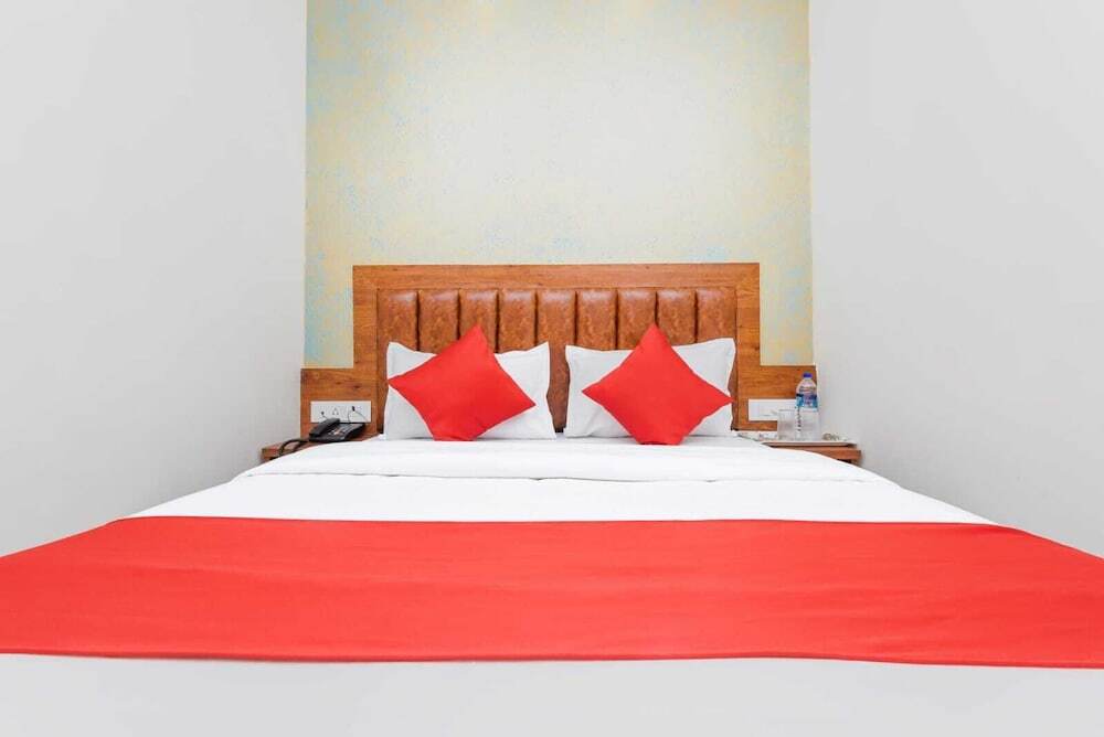 Мумбаи: Hotel Purple Orchid