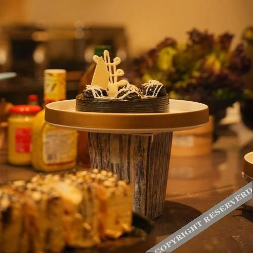 Массури: Pagoda Centurion
