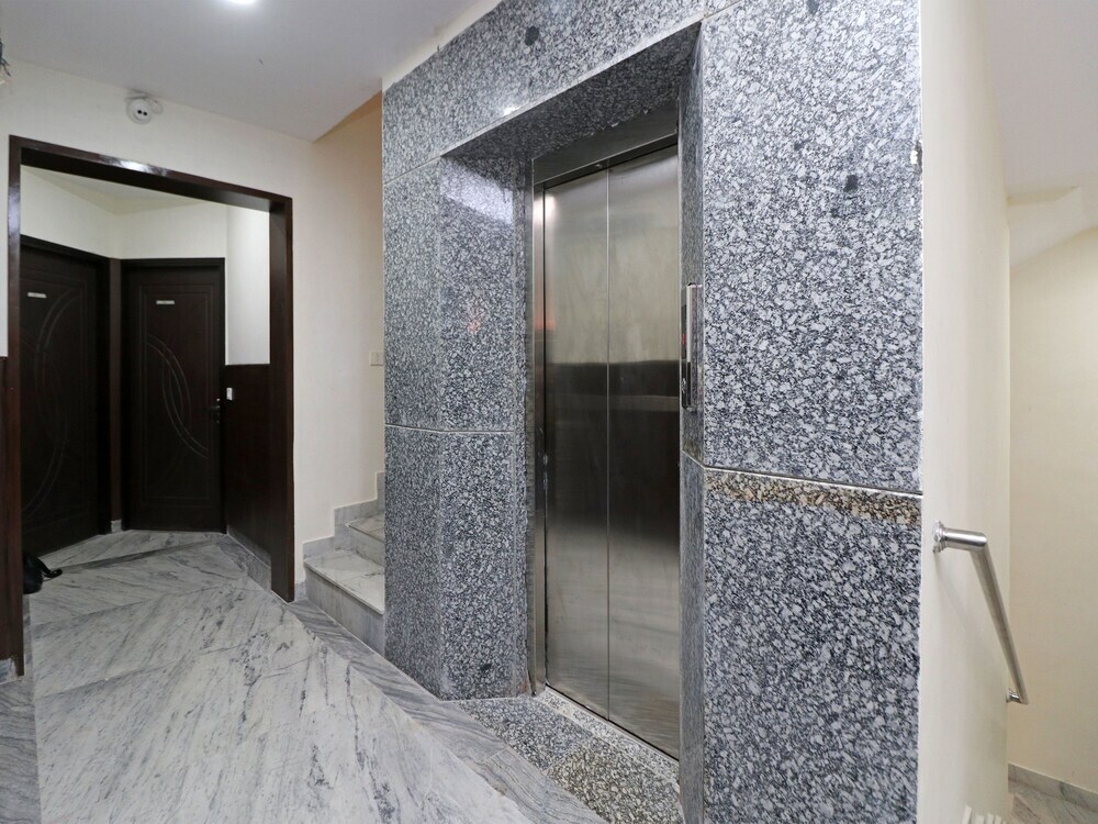 Вриндаван: Avexia Comfort Skd Vrindavan