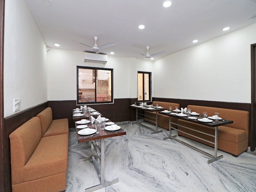 Вриндаван: Avexia Comfort Skd Vrindavan
