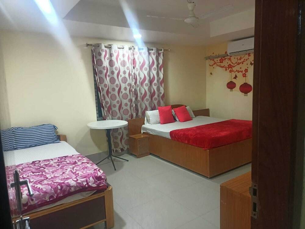 Тезпур: Hotel Tezpur City
