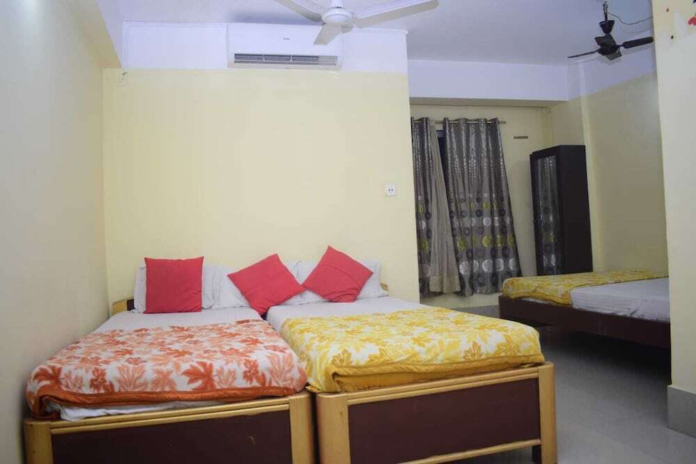 Тезпур: Hotel Tezpur City
