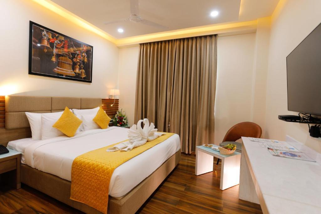 Варанаси: Hotel Dolphin Grand