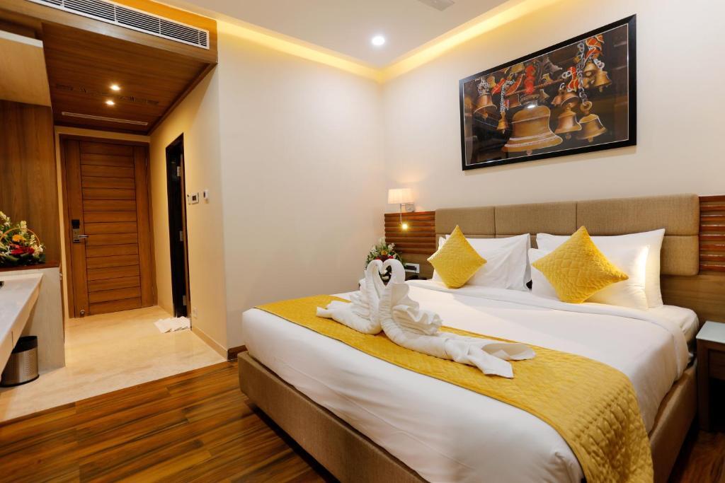 Варанаси: Hotel Dolphin Grand