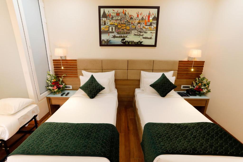 Варанаси: Hotel Dolphin Grand