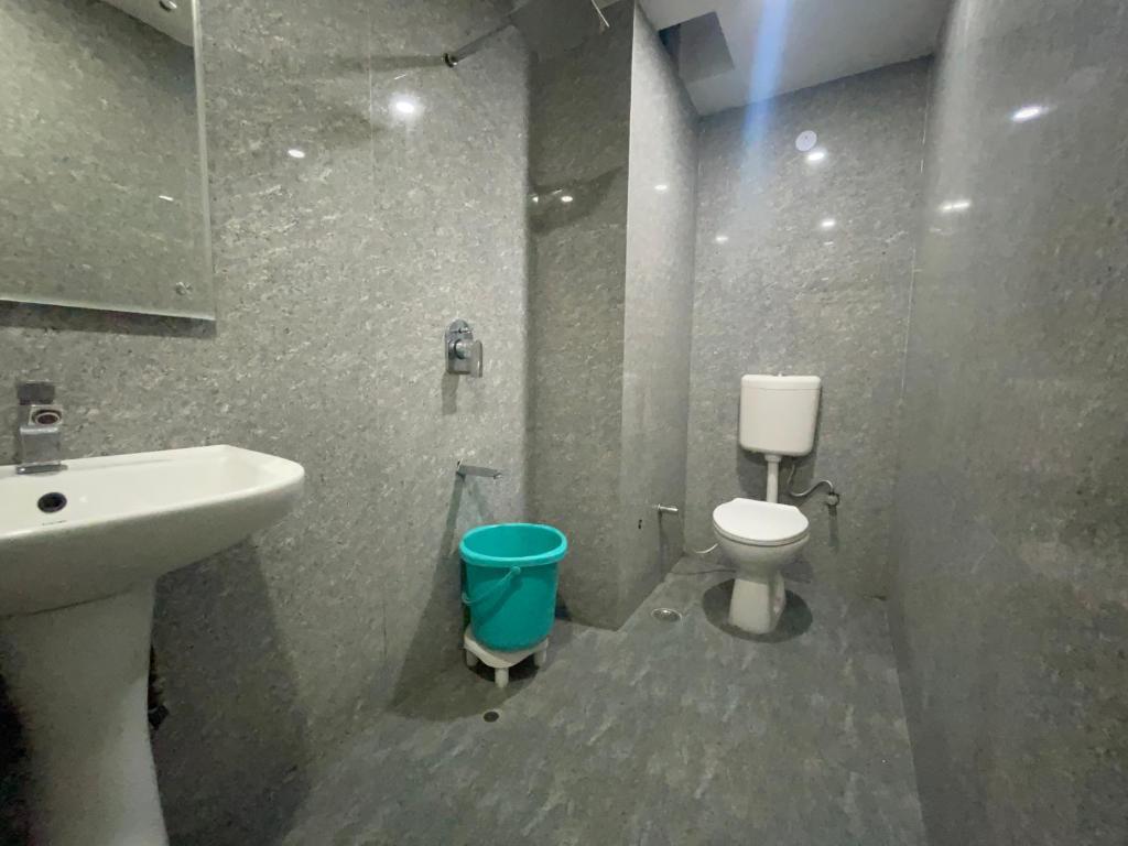Катра: Hotel Himgiri
