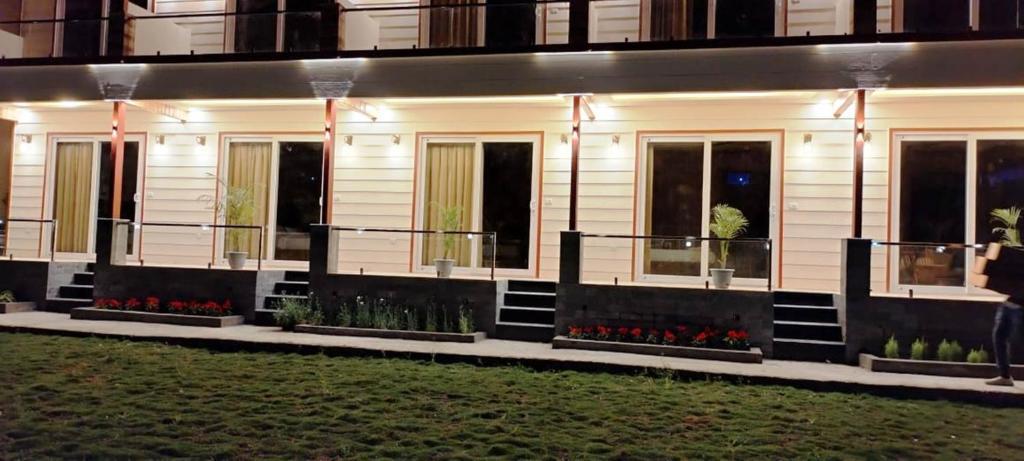 Ришикеш: Qcent Woods Spa & Resort