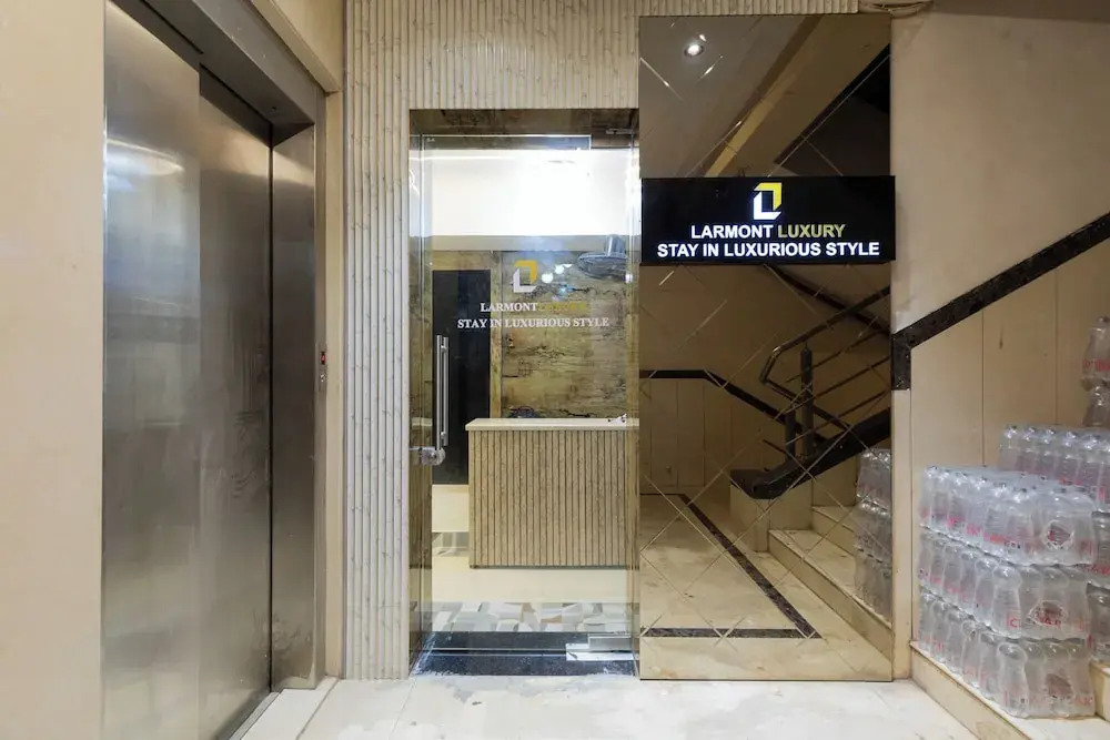 Мумбаи: Hotel Larmont Luxury