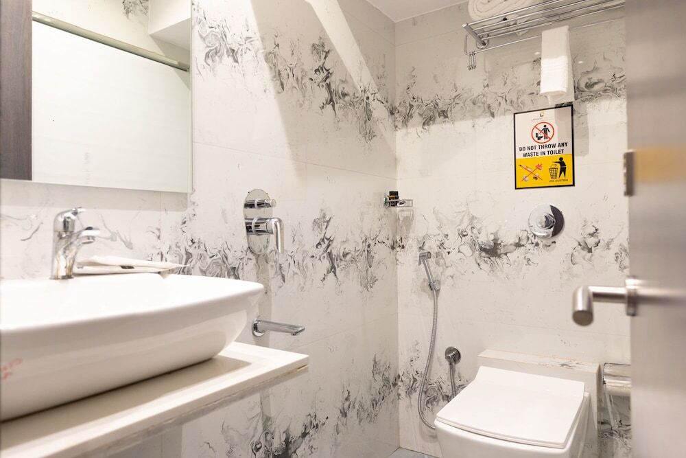 Мумбаи: Hotel Larmont Luxury