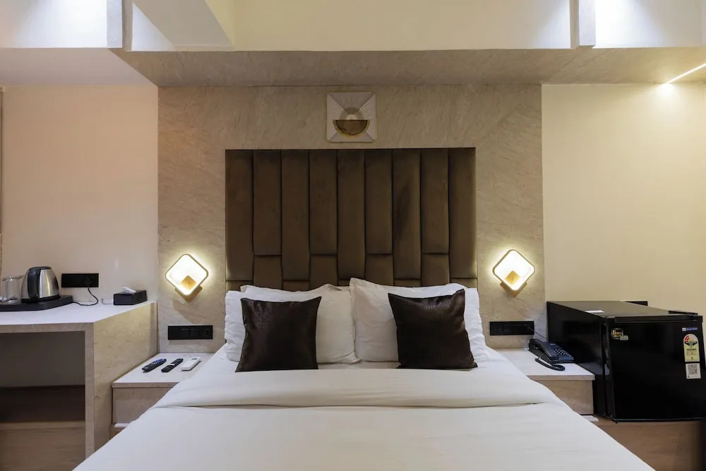 Мумбаи: Hotel Larmont Luxury