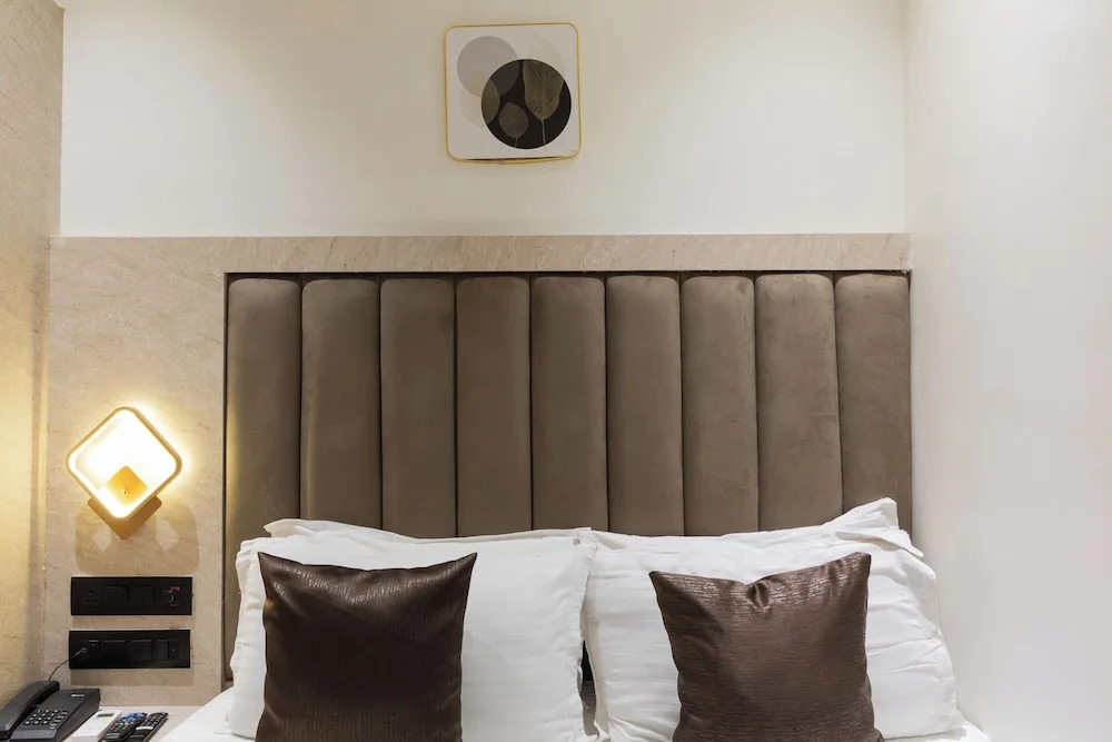 Мумбаи: Hotel Larmont Luxury