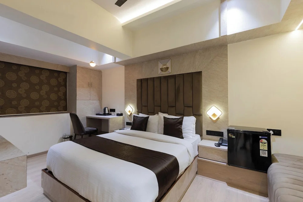 Мумбаи: Hotel Larmont Luxury