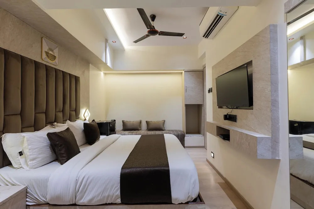 Мумбаи: Hotel Larmont Luxury