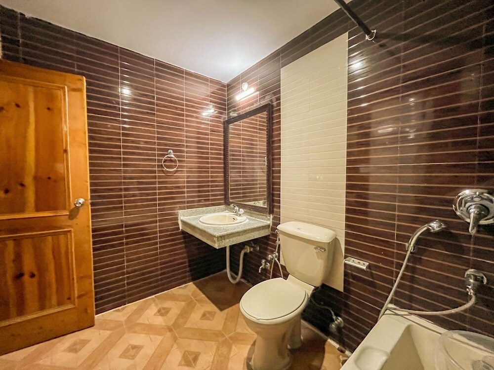 Манали: Hotel Loop Inn