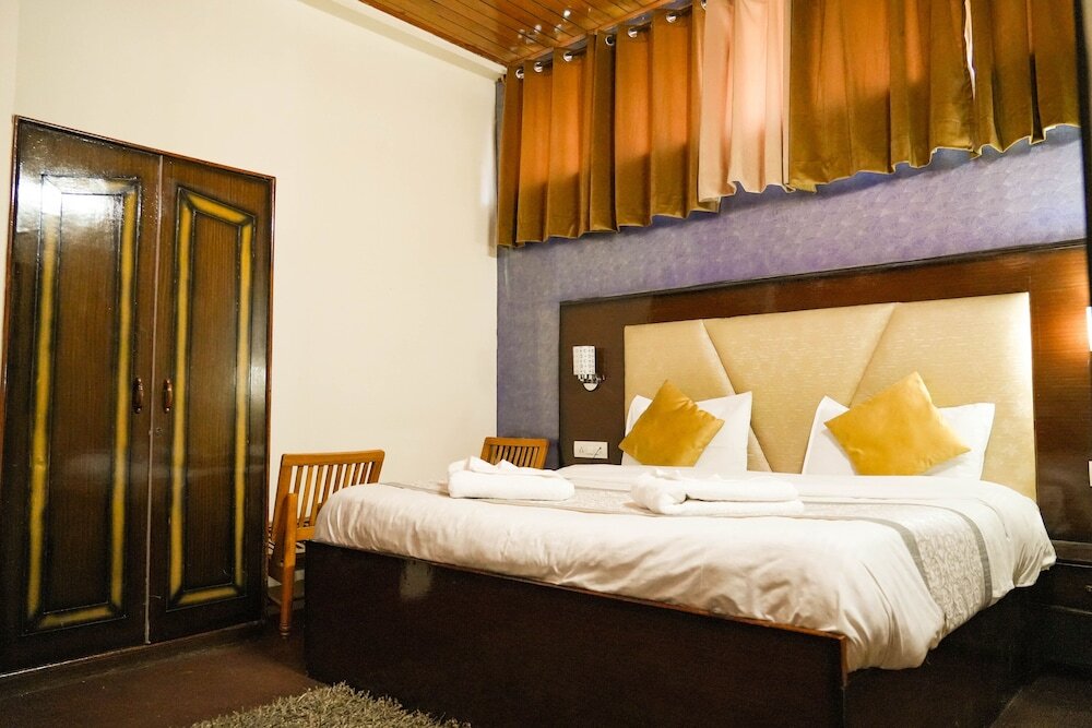 Манали: Hotel Loop Inn