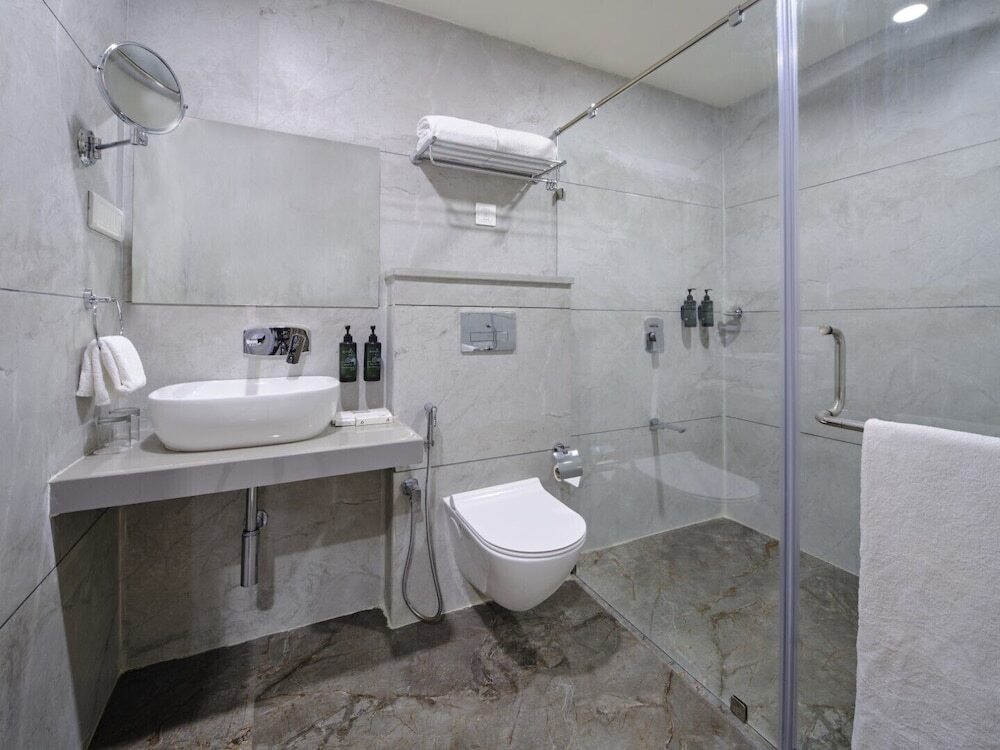 Гарудешвар: Comfort Inn