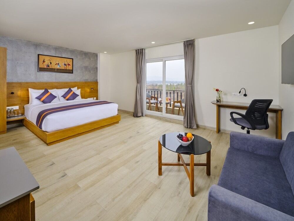 Гарудешвар: Comfort Inn