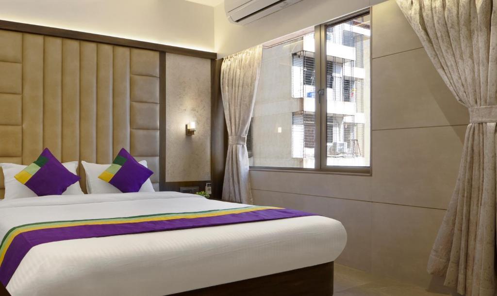 Мумбаи: Treebo Premium Savera Inn