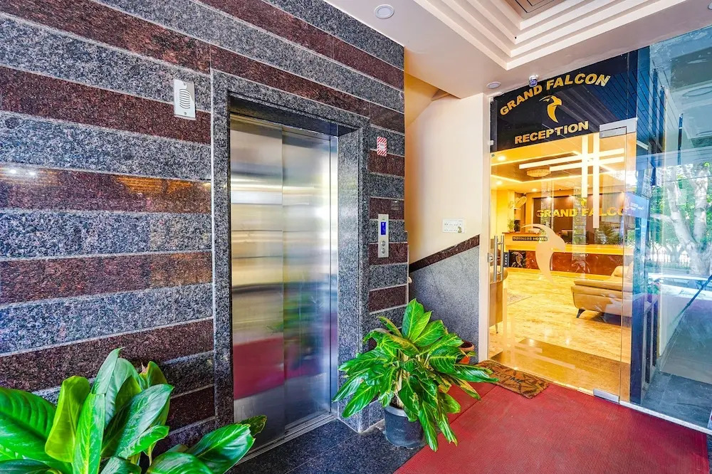 Бангалор: FabHotel Grand View Inn