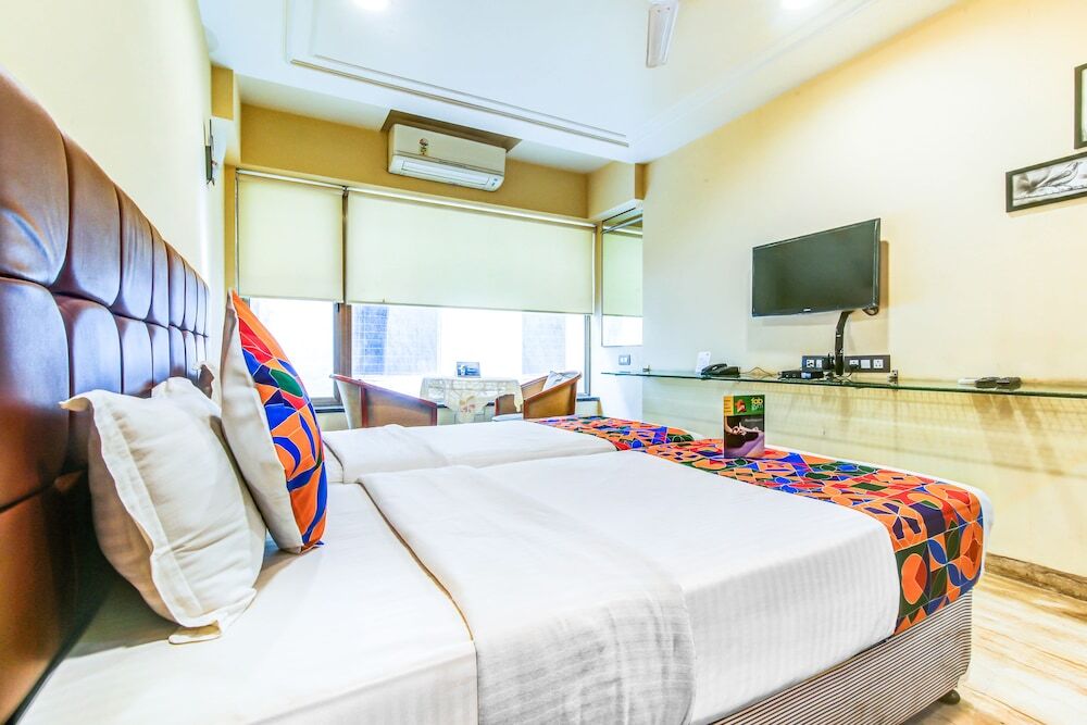 Вакад: Fabhotel Sr Wakad