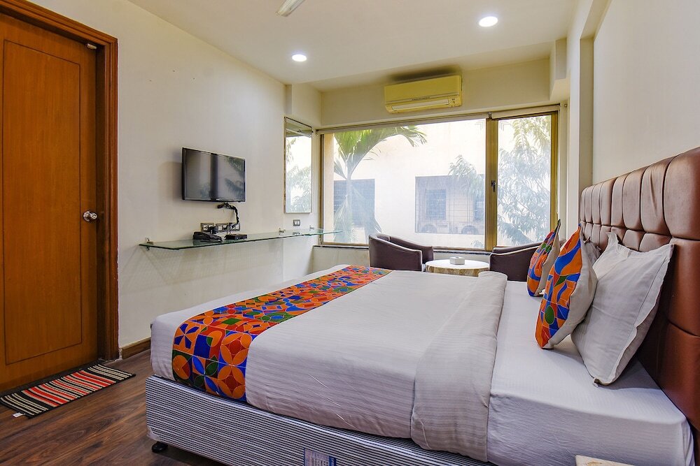 Вакад: Fabhotel Sr Wakad