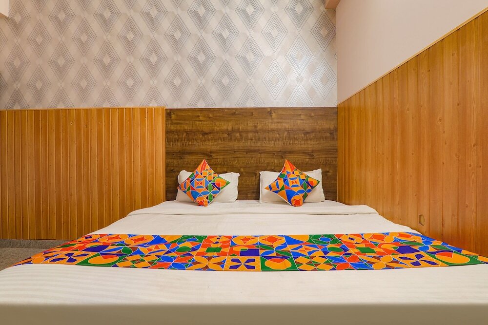 Канпур: Fabhotel Gsv Inn
