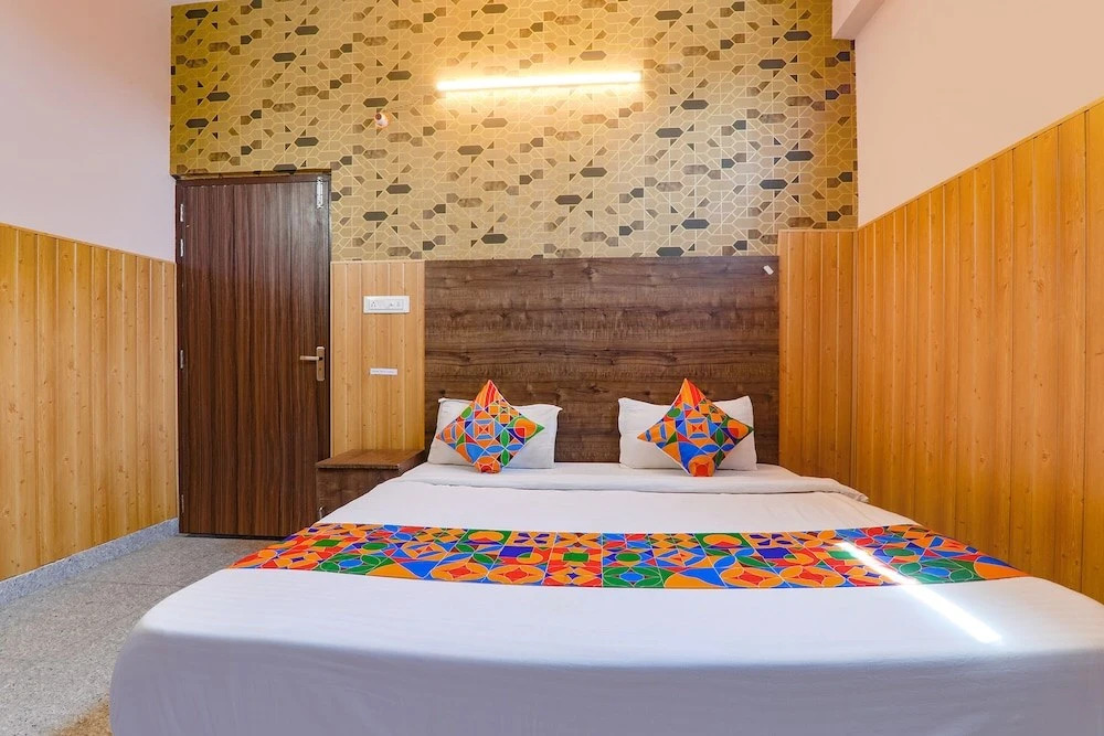 Канпур: Fabhotel Gsv Inn