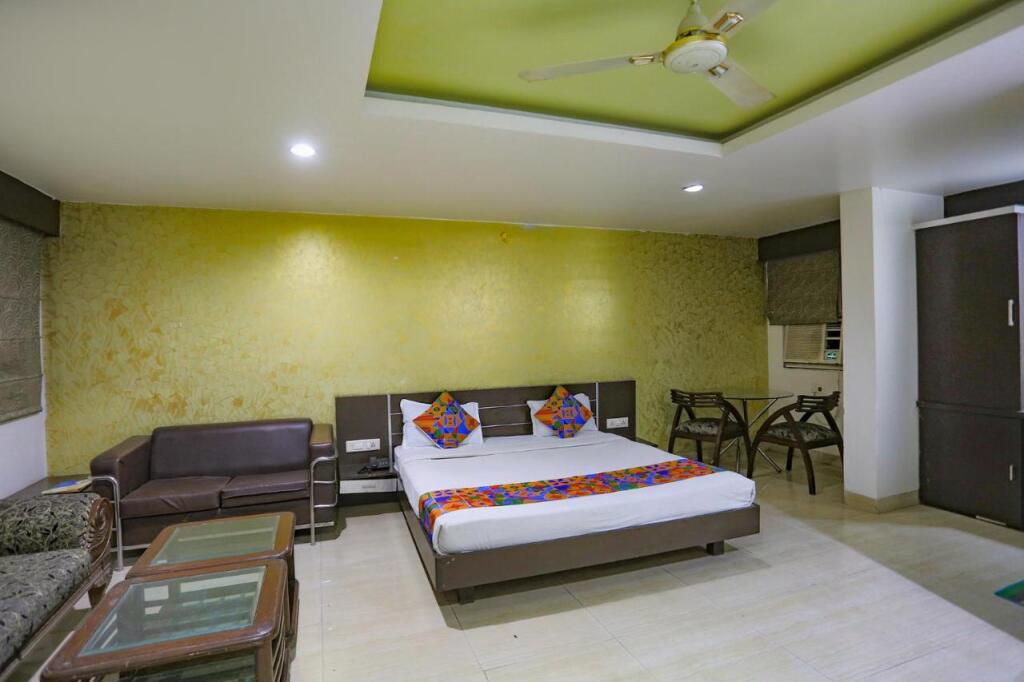Бхопал: Fabhotel Midland