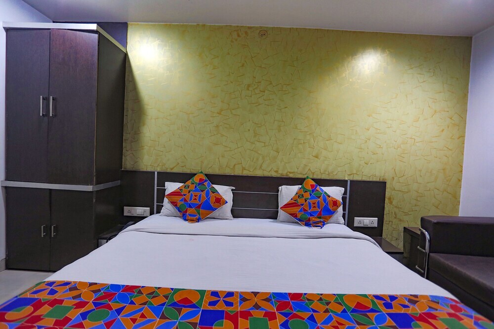 Бхопал: Fabhotel Midland