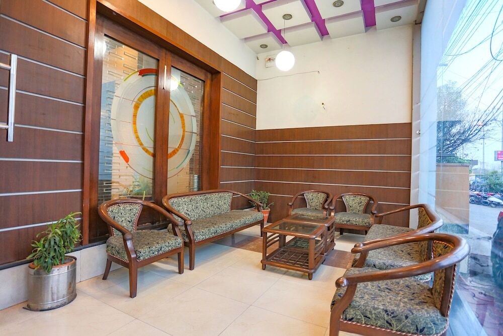 Бхопал: Fabhotel Midland