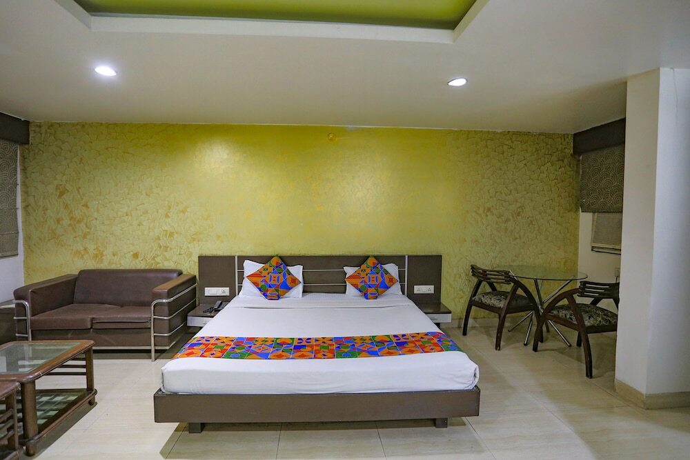 Бхопал: Fabhotel Midland