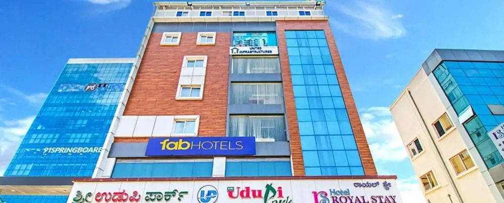Бангалор: FabHotel Grand View Inn